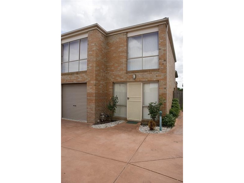 4/34 Stud Road, Dandenong VIC 3175