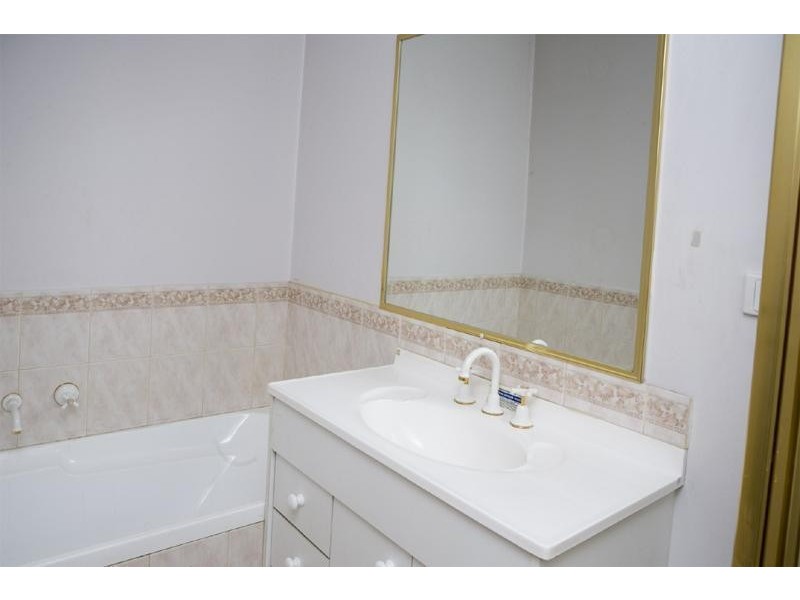 4/34 Stud Road, Dandenong VIC 3175