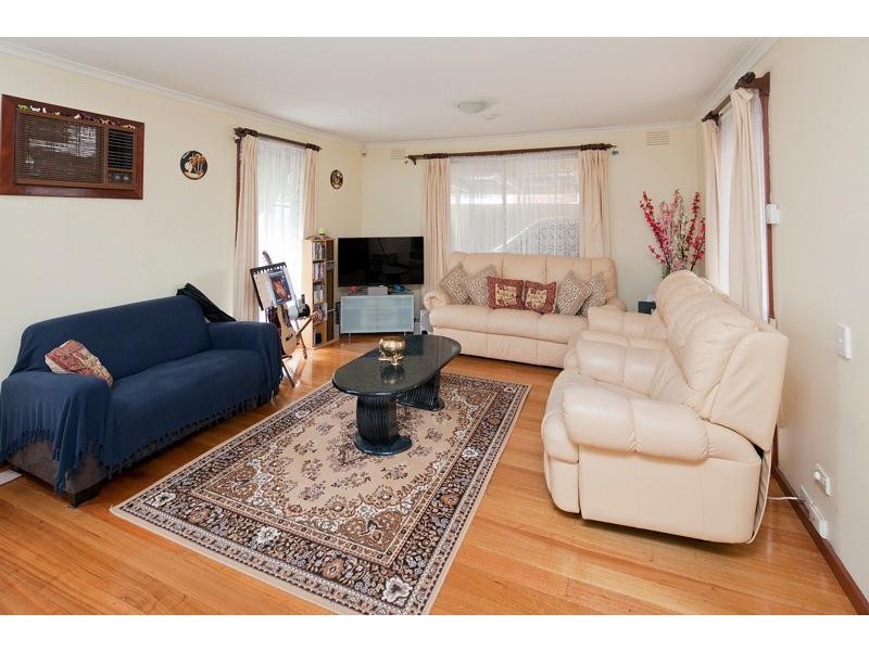 22 Lachlan Drive, Endeavour Hills VIC 3802