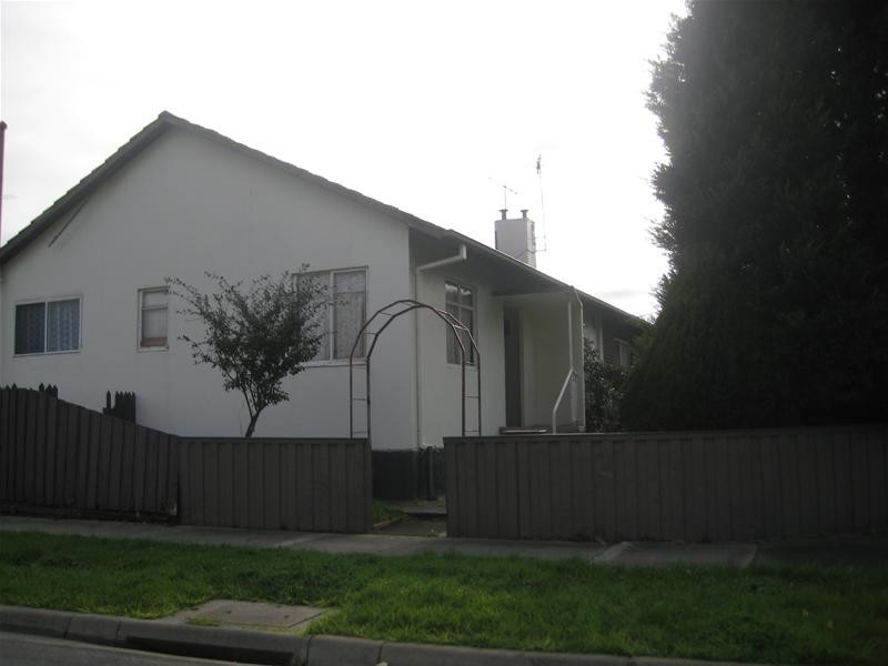 25 Fugosia Street, Doveton VIC 3177