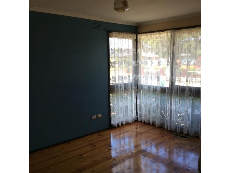 4 Darwin Street, Dandenong North VIC 3175