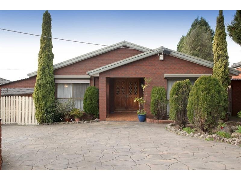 21 Ashby Drive, Dandenong North VIC 3175