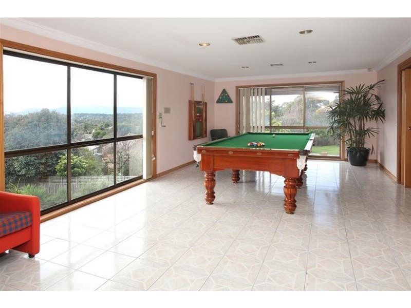 21 Ashby Drive, Dandenong North VIC 3175