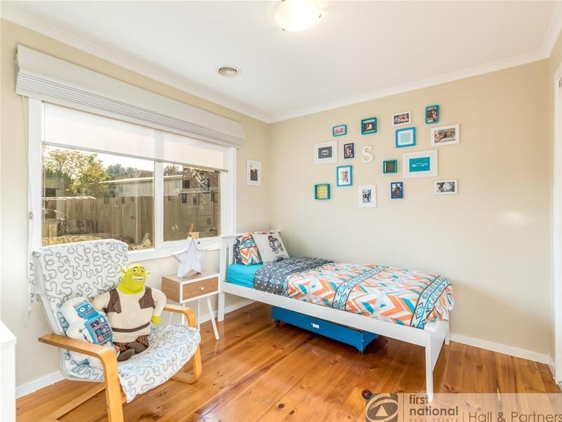 6 Peebles Street, Endeavour Hills VIC 3802