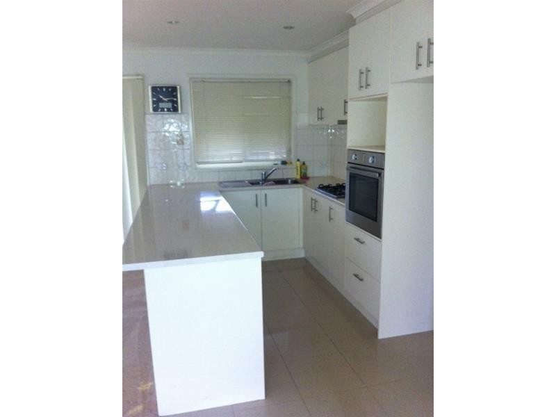 64 King Street, Dandenong VIC 3175