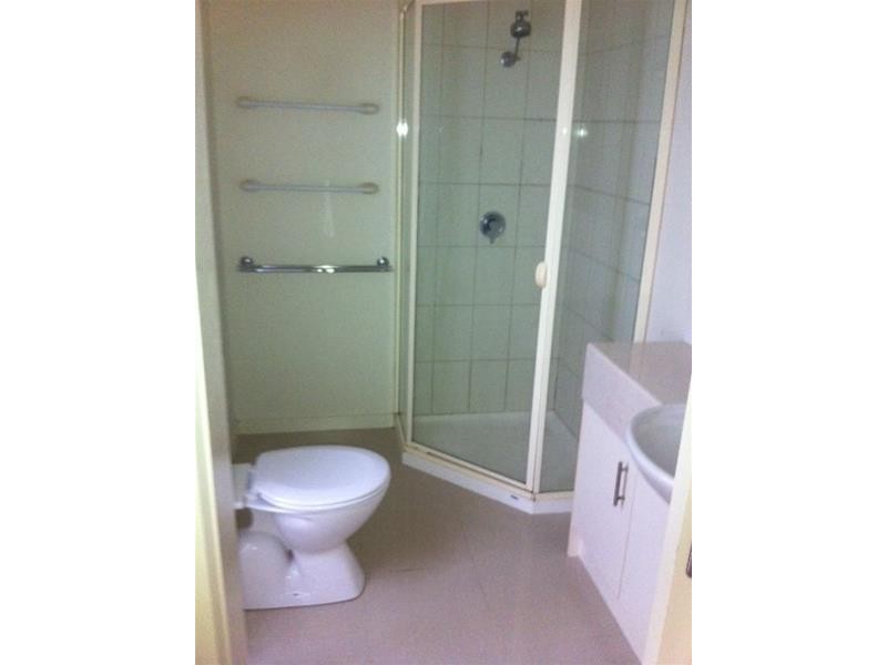 64 King Street, Dandenong VIC 3175