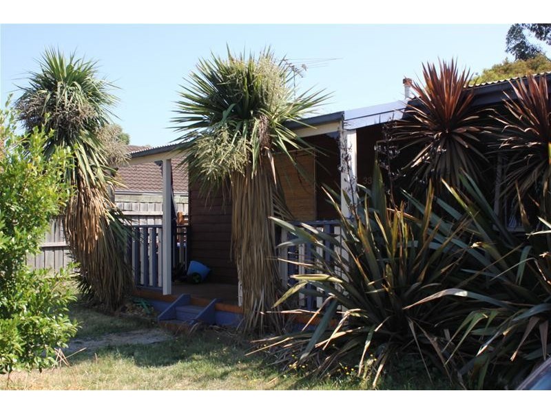 33 Woodlands Crescent, Narre Warren VIC 3805