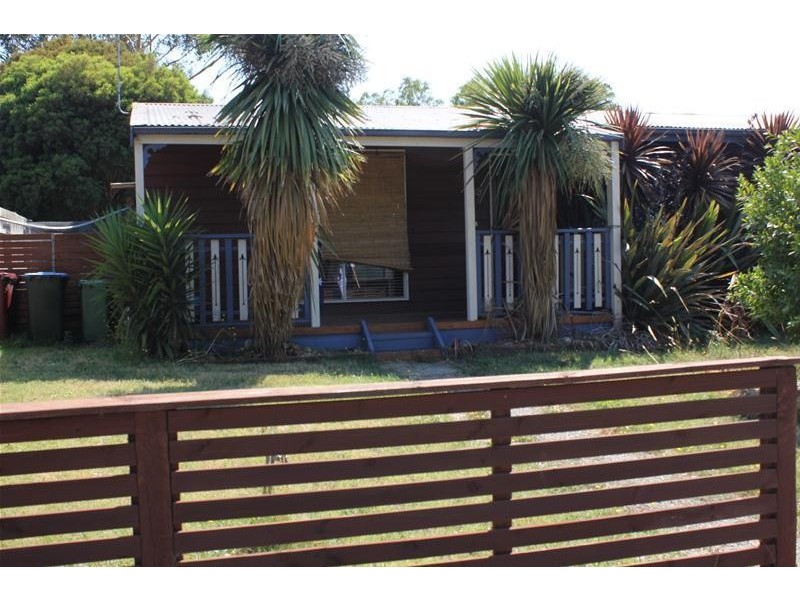 33 Woodlands Crescent, Narre Warren VIC 3805