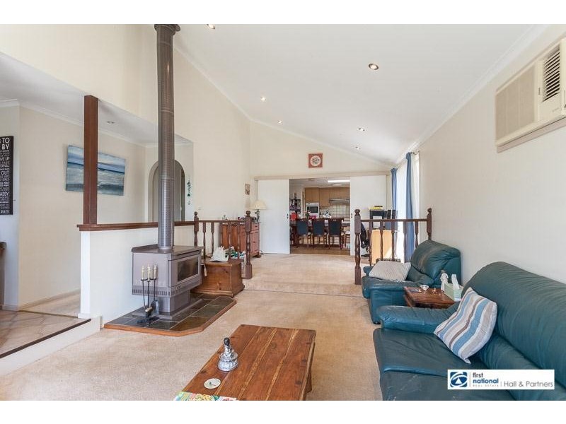 3 Headingly Court, Endeavour Hills VIC 3802