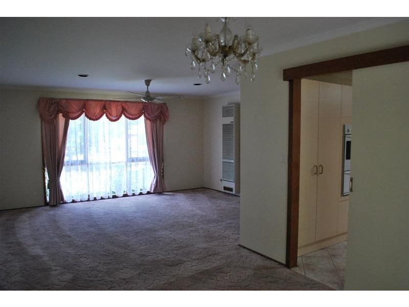 6 Bonar Court, Endeavour Hills VIC 3802