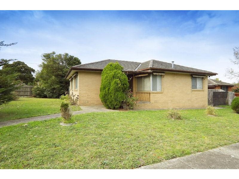 9 Ferndale Crescent, Dandenong North VIC 3175
