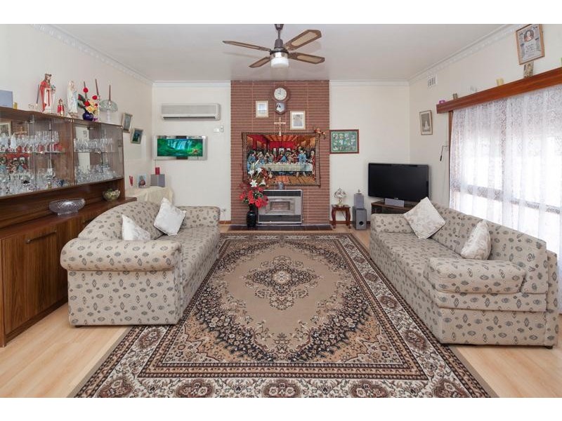 4 Baldwin Avenue, Noble Park VIC 3174