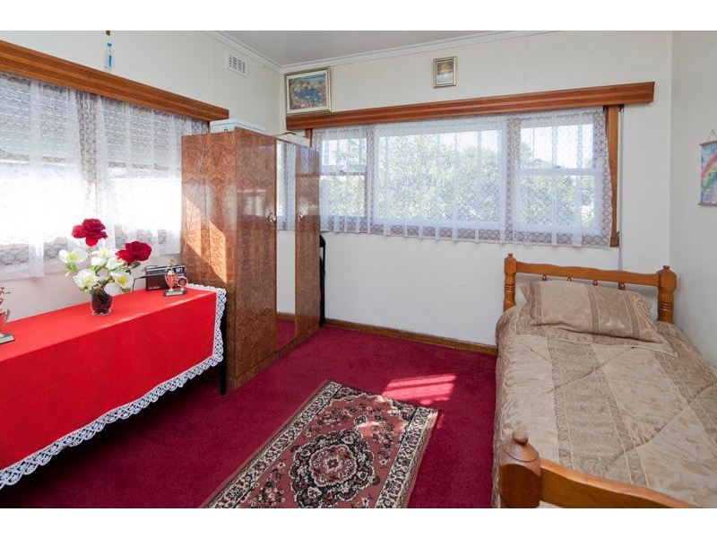 4 Baldwin Avenue, Noble Park VIC 3174