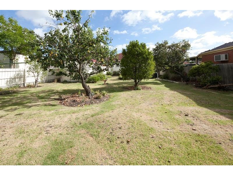 4 Baldwin Avenue, Noble Park VIC 3174