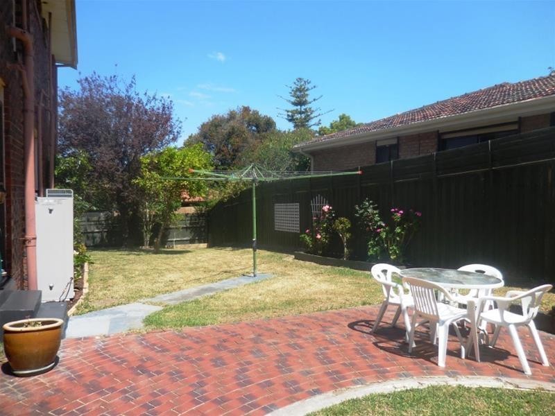 19 Wildwood Place, Mulgrave VIC 3170