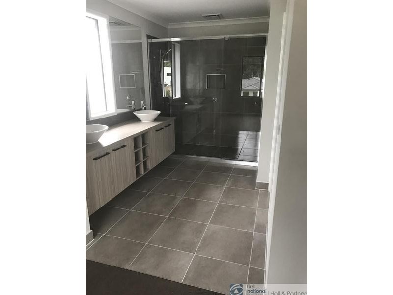 7 Double Delight Drive, Beaconsfield VIC 3807