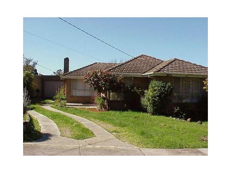 16 Kinnoull Grove, Glen Waverley VIC 3150