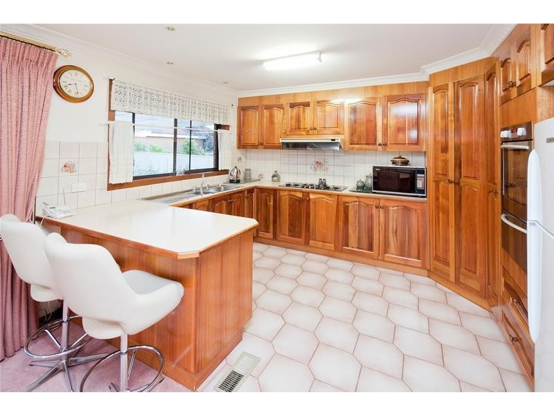 11 Dorset Road, Dandenong North VIC 3175