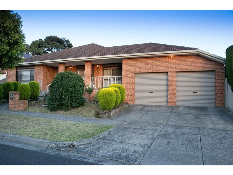 11 Dorset Road, Dandenong North VIC 3175