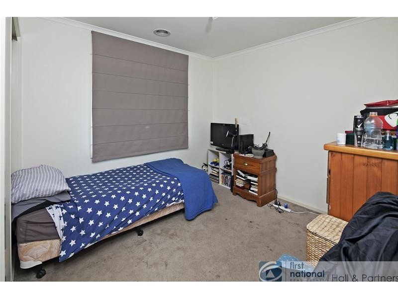 4 Kosta Boda Boulevard, Pakenham VIC 3810