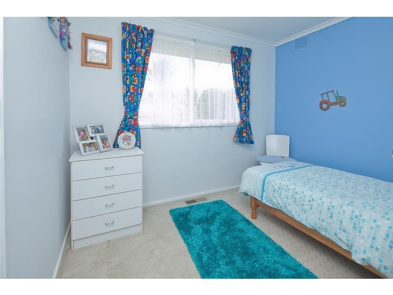 24 Kilberry Crescent, Hallam VIC 3803