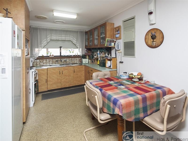 3/10 New Street, Dandenong VIC 3175