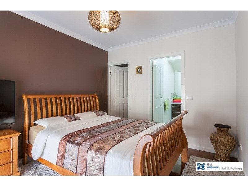 2/1 Hillside Avenue, Dandenong North VIC 3175