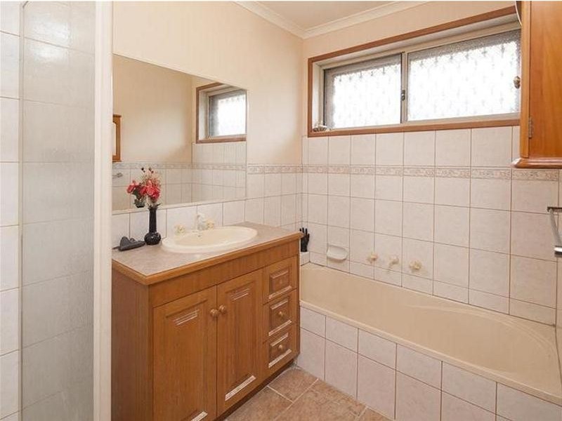 1 & 2/38 Bruce Street, Dandenong VIC 3175