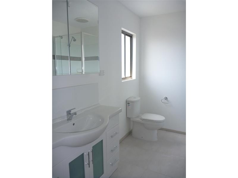 2/10 Cullimore Court, Dandenong VIC 3175