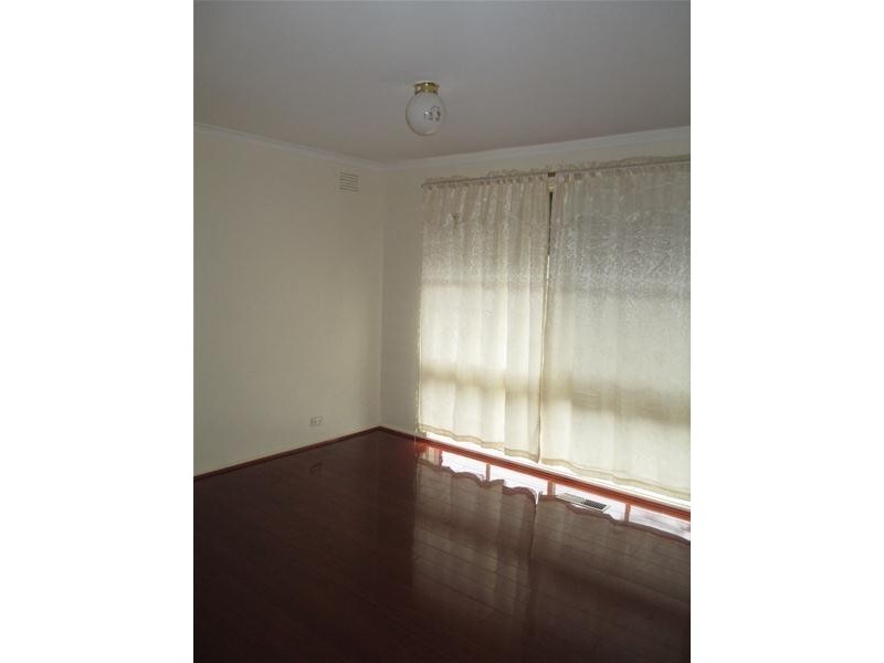 2 Primrose Hill Close, Endeavour Hills VIC 3802