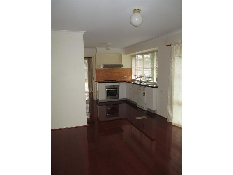 2 Primrose Hill Close, Endeavour Hills VIC 3802