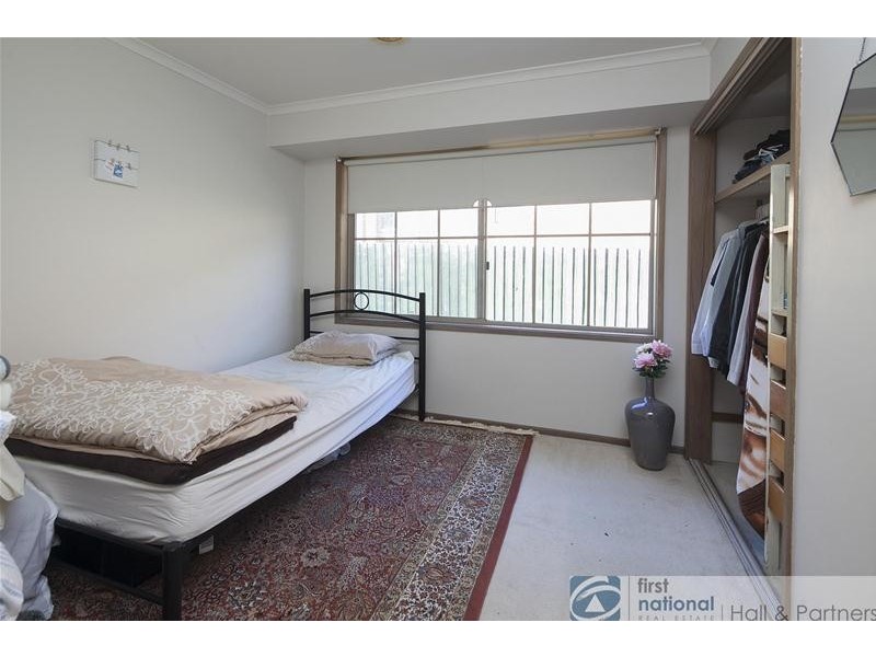 1 The Glade, Dandenong VIC 3175