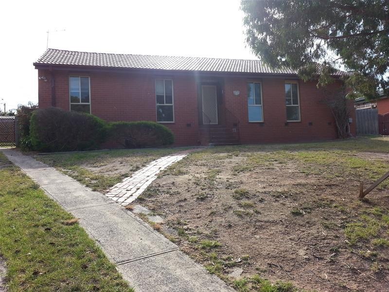 9 Cormorant Close, Endeavour Hills VIC 3802