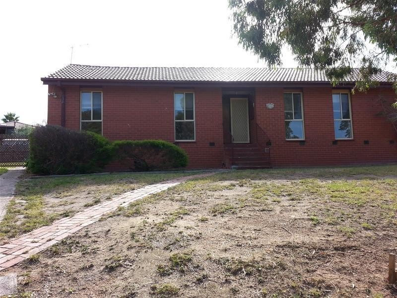 9 Cormorant Close, Endeavour Hills VIC 3802