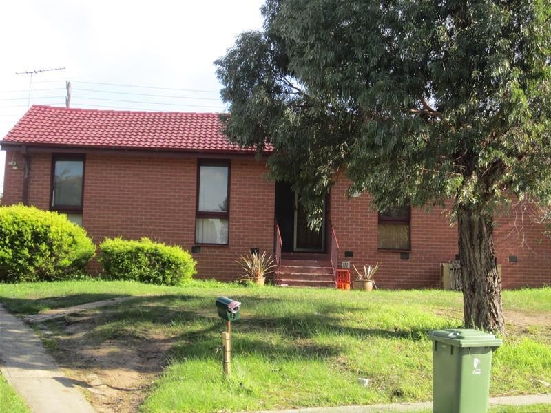 9 Cormorant Close, Endeavour Hills VIC 3802