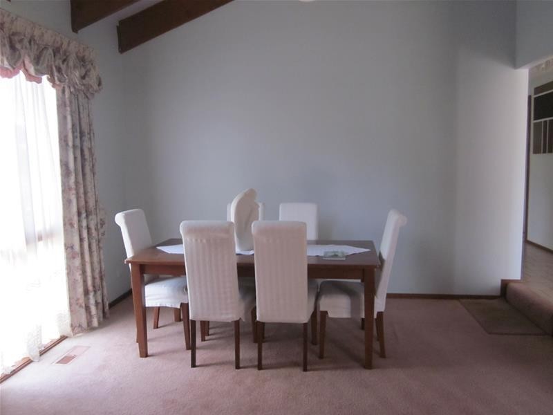 1 Gurner Court, Endeavour Hills VIC 3802