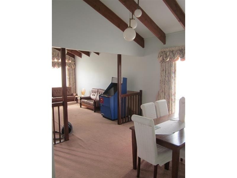 1 Gurner Court, Endeavour Hills VIC 3802