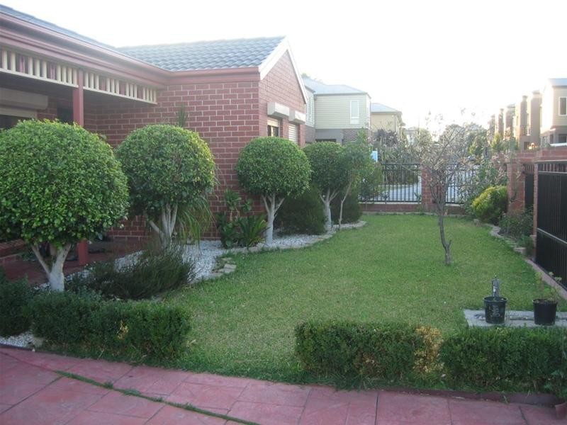 24 Tegans Close, Hallam VIC 3803