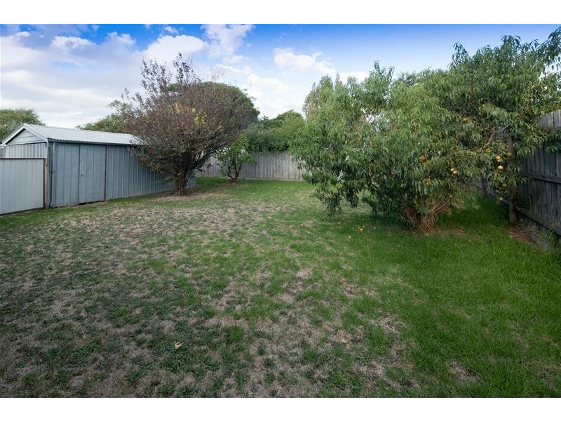 74 Neasham Drive, Dandenong North VIC 3175