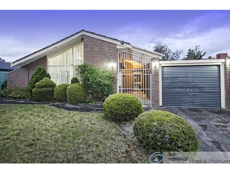 6 Eildon Road, Endeavour Hills VIC 3802