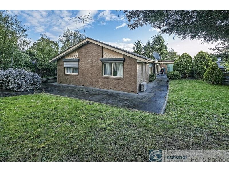 6 Eildon Road, Endeavour Hills VIC 3802