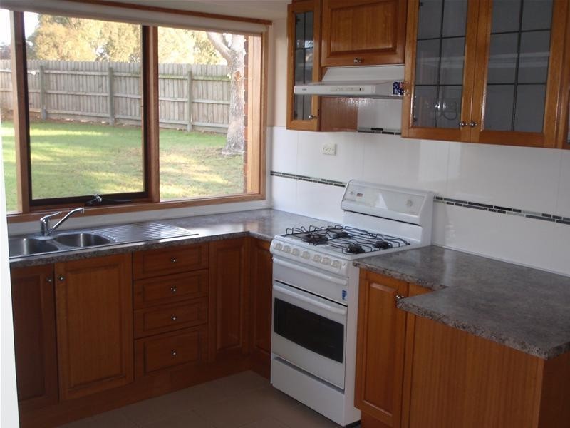 13 Rimmington Court, Hampton Park VIC 3976