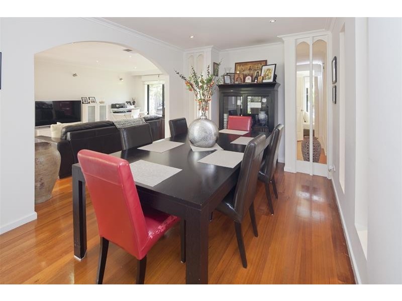 2 Somerset Court, Mulgrave VIC 3170