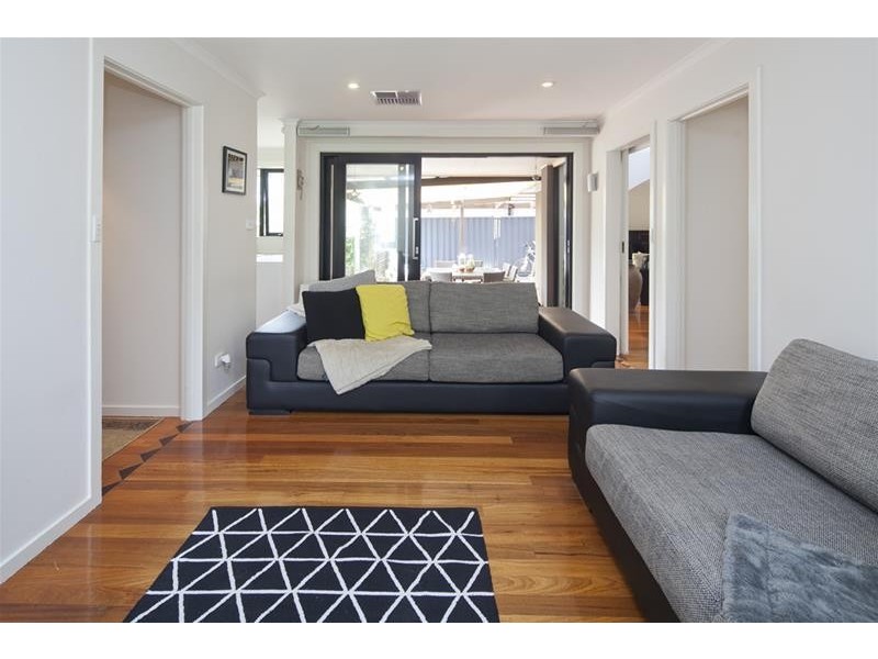 2 Somerset Court, Mulgrave VIC 3170