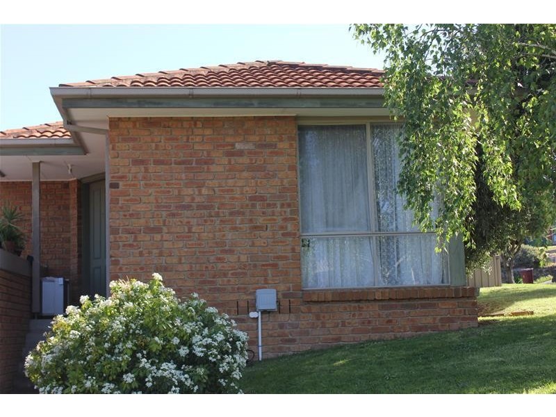 1/40 David Collins Drive, Endeavour Hills VIC 3802