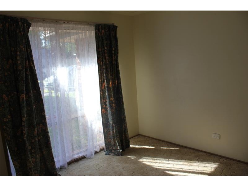 1/40 David Collins Drive, Endeavour Hills VIC 3802