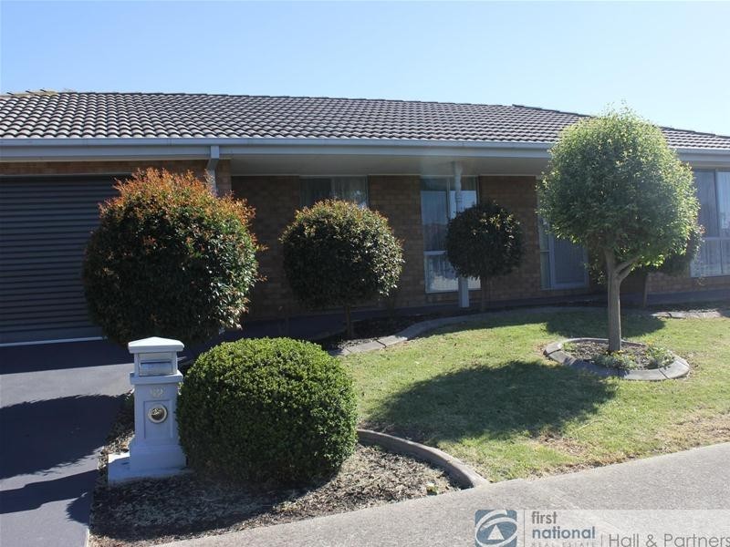 52 Trafalgar Way, Cranbourne North VIC 3977