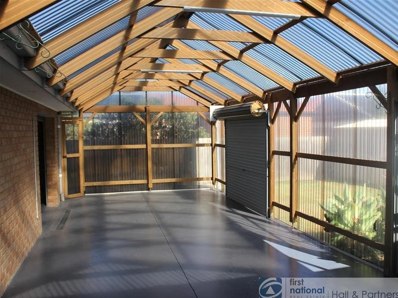 52 Trafalgar Way, Cranbourne North VIC 3977