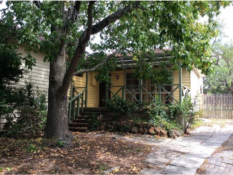 26 Camellia Avenue, Noble Park North VIC 3174