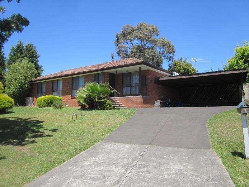 5 Leith Court, Endeavour Hills VIC 3802